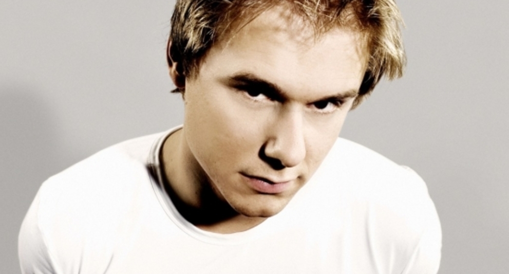 DJ Mag Top100 DJs | Poll 2004: Armin Van Buuren