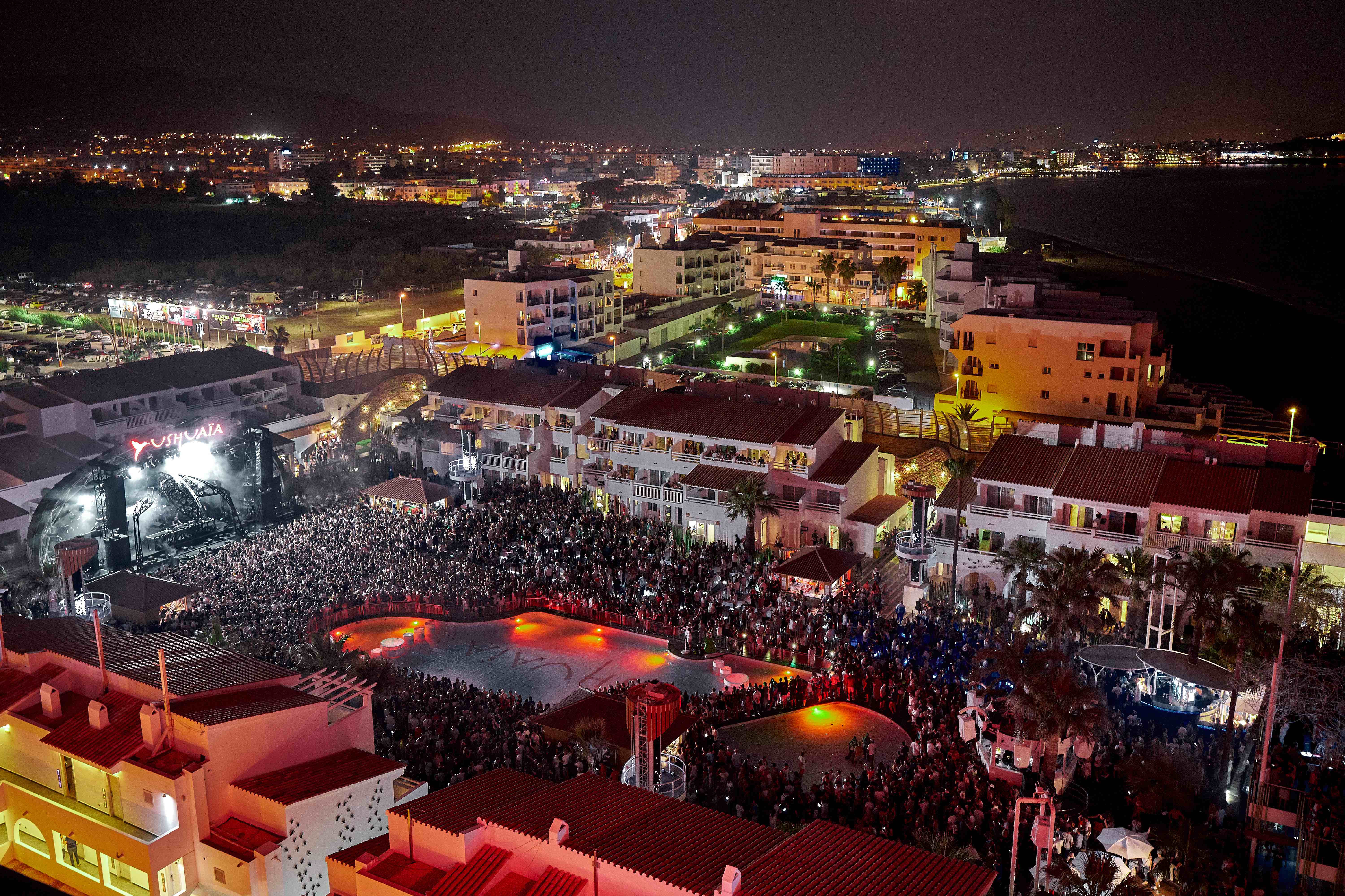 20 insanely amazing photos from Antz season at Ushuaïa Ibiza