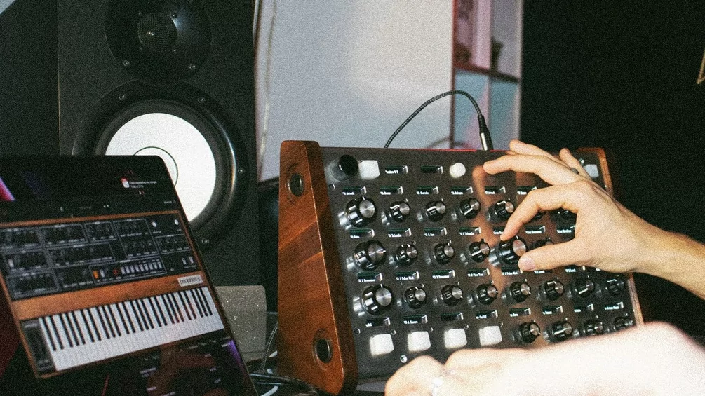 This new customisable MIDI controller gives "analogue control" of your DAW
