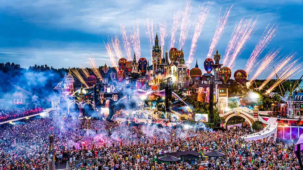 Tomorrowland has been voted the World's No. 1 Festival | DJ Mag