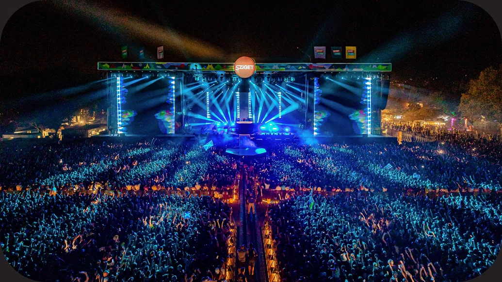 Photo of a packed main stage crowd at Sziget Festival, Hungary