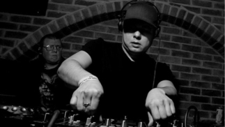 Dubstep DJ Walsh dies, aged 40
