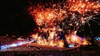 Photo of the mainstage at Tomorrowland 2023