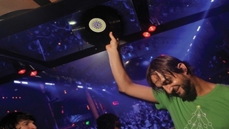 DJ Mag Top100 DJs | Poll 2009: Ricardo Villalobos