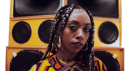Nia Archives shares video for new single, ‘Luv Like’: Watch