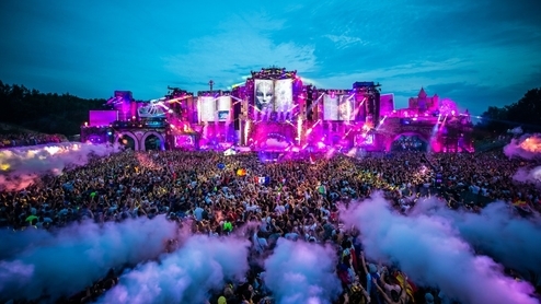 Tomorrowland announces streaming schedule for weekend two