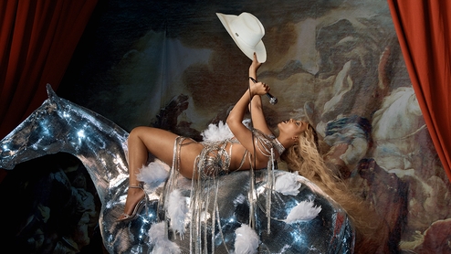 Beyoncé rides a bejewelled disco horse in a ‘Renaissance’ promo image