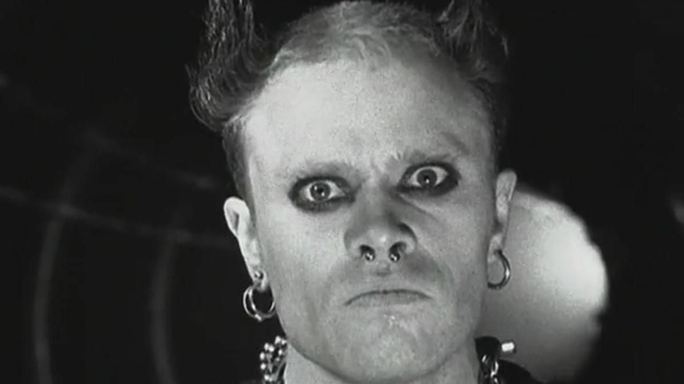 The Prodigy pay tribute to Keith Flint during ‘Firestarter’ at London show: Watch