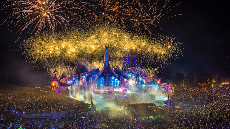 Tomorrowland voted World's No. 1 Festival | DJ Mag