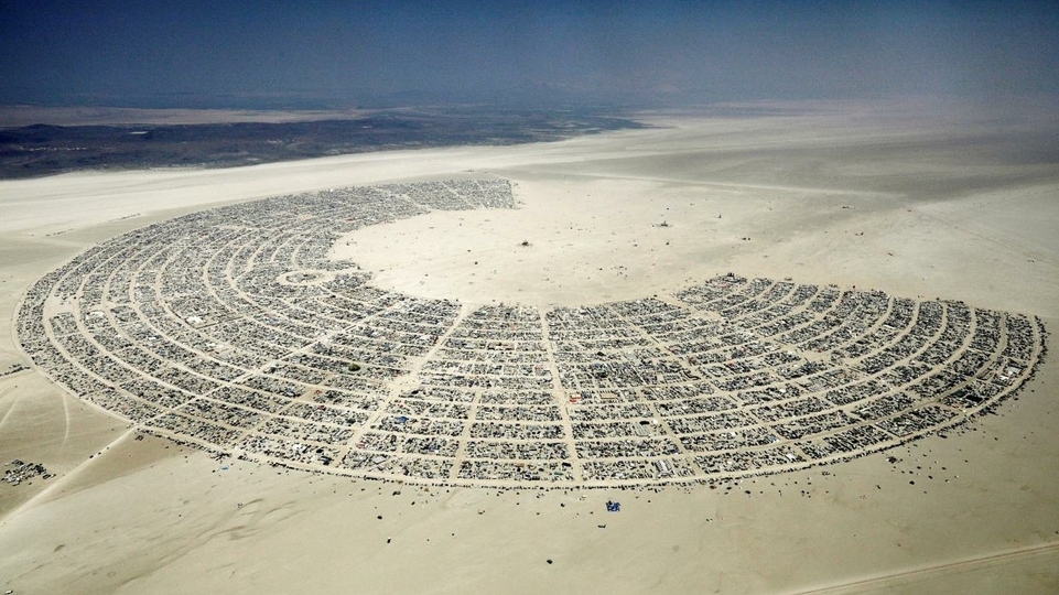 No longer stranded, tens of thousands clean up and head home after Burning  Man floods