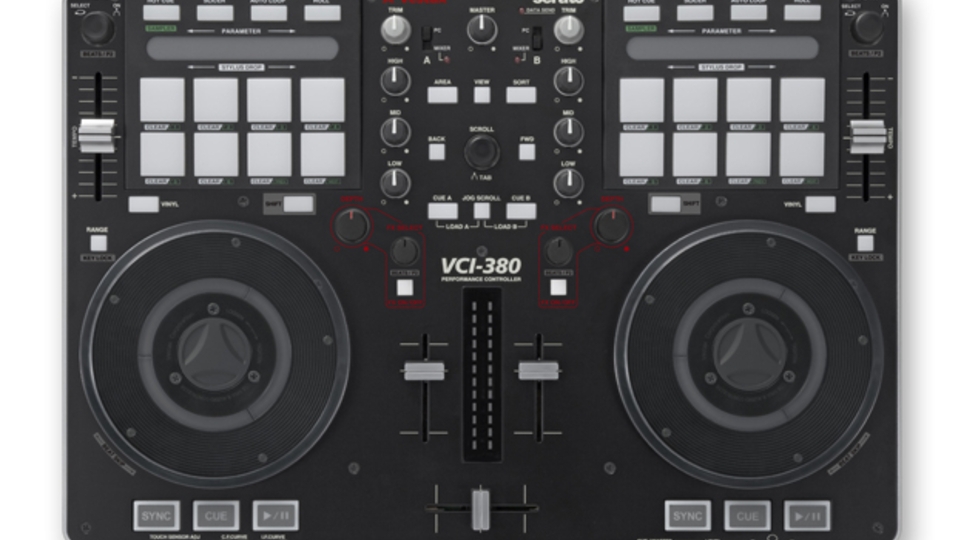 TECH REVIEW: VESTAX VCI-380 | DJMag.com